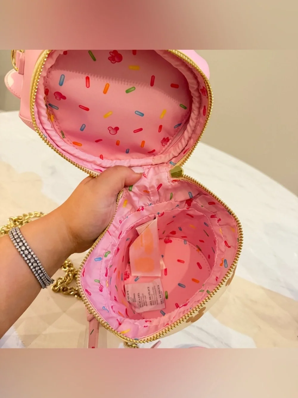 NEW Loungefly Stitch Shoppe Disney Minnie Soft Serve Ice Cream Crossbody Bag - Picture 11 of 16